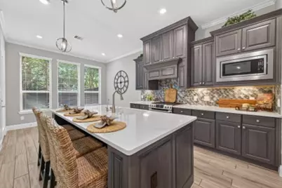 51 Banbury Court, Tomball, TX 77375 - Photo 12