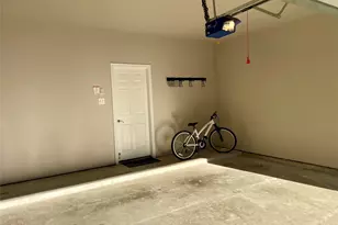 27 Umbria Ln, The Woodlands, TX 77382 - Photo 32