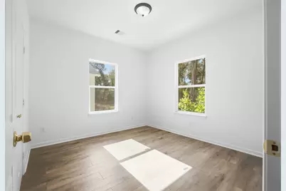 1913 Ross Avenue, Cleveland, TX 77327 - Photo 10