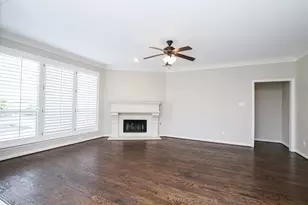 35 Winhall Pl, The Woodlands, TX 77354 - Photo 8