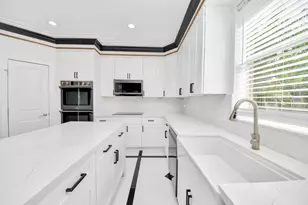 11502 Valley Pike Ct, Sugar Land, TX 77498 - Photo 14