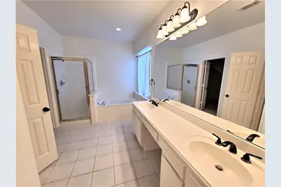 1719 Abellfield Lane, Sugar Land, TX 77478 - Photo 10