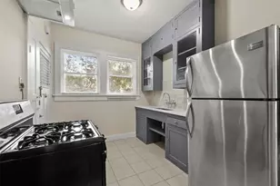 436 Westmoreland St, Houston, TX 77006 - Photo 10