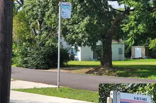 105 Zachary St, Houston, TX 77029 - Photo 1