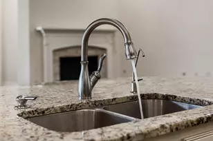 2102 Old Town Dr, Missouri City, TX 77459 - Photo 10