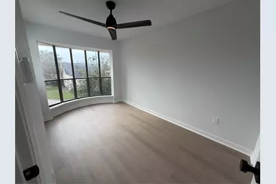 1913 Bittercreek Drive, Houston, TX 77042 - Photo 12