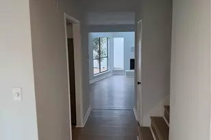 1913 Bittercreek Dr, Houston, TX 77042 - Photo 2