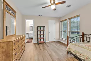 13677 Hillcrest Manor Dr, Willis, TX 77318 - Photo 14