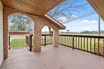 5406 Royal Oak Drive, Texas City, TX 77591 - Photo 22