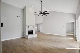 16411 Porpoise Ct, Crosby, TX 77532 - Photo 4