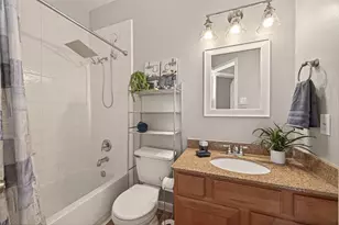 405 Wickford Ct, League City, TX 77573 - Photo 32