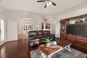 405 Wickford Ct, League City, TX 77573 - Photo 12