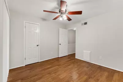 1902 Dartmouth Street #L4, College Station, TX 77840 - Photo 20