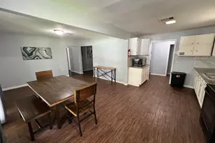 1005 Bank Dr, Houston, TX 77547 - Photo 2