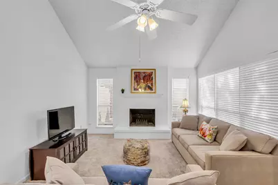 13740 Hollowgreen Drive #605, Houston, TX 77082 - Photo 4