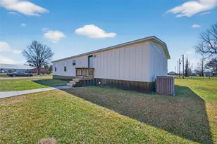 34658 Rodeo Rd, Waller, TX 77484 - Photo 18