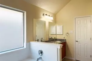 9106 S Ferndale Pl Dr, Houston, TX 77064 - Photo 22