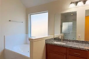 9106 S Ferndale Pl Dr, Houston, TX 77064 - Photo 16