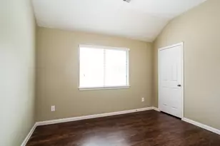 13433 Raintree Dr, Montgomery, TX 77356 - Photo 10