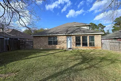 13433 Raintree Drive, Montgomery, TX 77356 - Photo 18