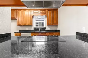 2204 Gontier Dr, Bay City, TX 77414 - Photo 12