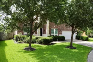 13606 Cotton Ct, Mont Belvieu, TX 77523 - Photo 2