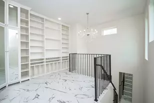 422 Mignon Ln, Houston, TX 77024 - Photo 20