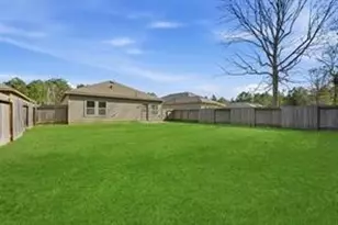 1204 Parkhurst Ave, Cleveland, TX 77327 - Photo 12