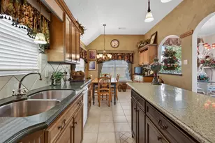 2110 Laurel Forest Way, Houston, TX 77014 - Photo 16