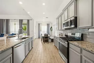 4238 Redford Valley Rd, Rosharon, TX 77583 - Photo 10