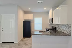 4320 Alvin St, Houston, TX 77051 - Photo 6