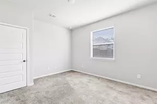 2394 Tavo Trail Dr, Conroe, TX 77301 - Photo 20