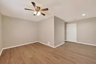 7502 Pouter Dr, Houston, TX 77083 - Photo 34
