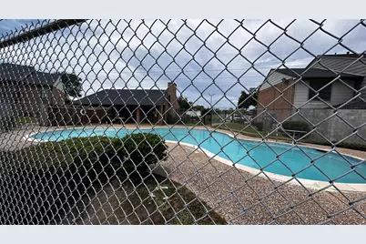 9090 S Braeswood Boulevard #89, Houston, TX 77074 - Photo 4
