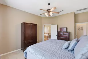 2821 Chinaberry Park Ln, League City, TX 77573 - Photo 32