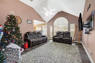 10602 Eagle Court, Baytown, TX 77523 - Photo 8