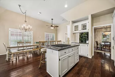 30 Saint Simons Court, Sugar Land, TX 77479 - Photo 12