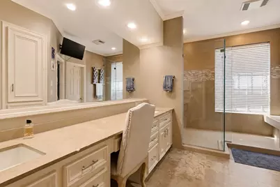 5834 Mountain View Drive, Kingwood, TX 77345 - Photo 10