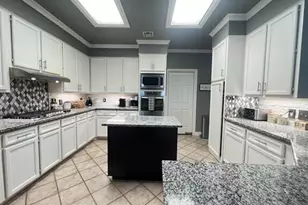 6035 Barrington Ave, Beaumont, TX 77706 - Photo 14