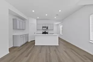 1718 Portia Ln, Conroe, TX 77301 - Photo 14