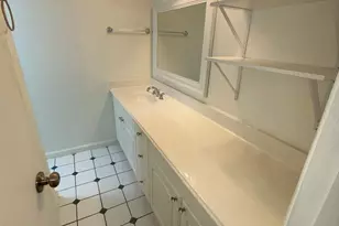 357 N Post Oak Ln, Houston, TX 77024 - Photo 22