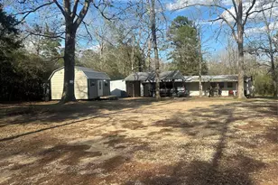 493 Lattimer, Livingston, TX 77351 - Photo 2