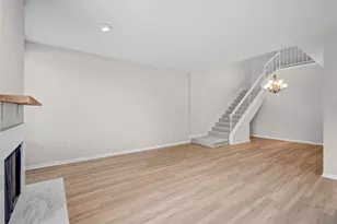 1112 Bering Dr, Houston, TX 77057 - Photo 6