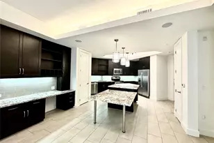 2303 Mid Ln Ln, Houston, TX 77027 - Photo 10