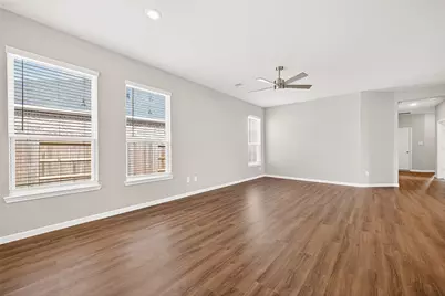 217 Green Jupiter Way, Brookshire, TX 77423 - Photo 6