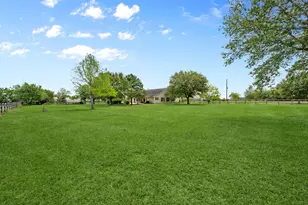 1945 Settler's Way Dr, Sealy, TX 77474 - Photo 22