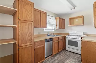 1351 Coleman Boylan Dr, League City, TX 77573 - Photo 32