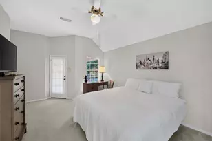 2702 Briar Knoll Ct, Sugar Land, TX 77479 - Photo 46