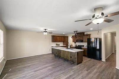 4917 Louise Street, Seabrook, TX 77586 - Photo 6