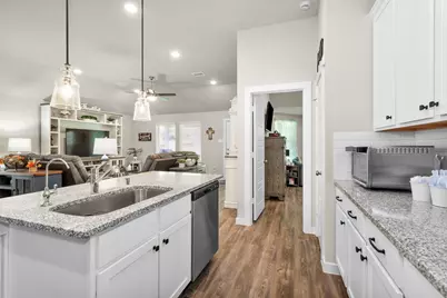 10009 Bigfoot Wallace Drive, Montgomery, TX 77316 - Photo 18